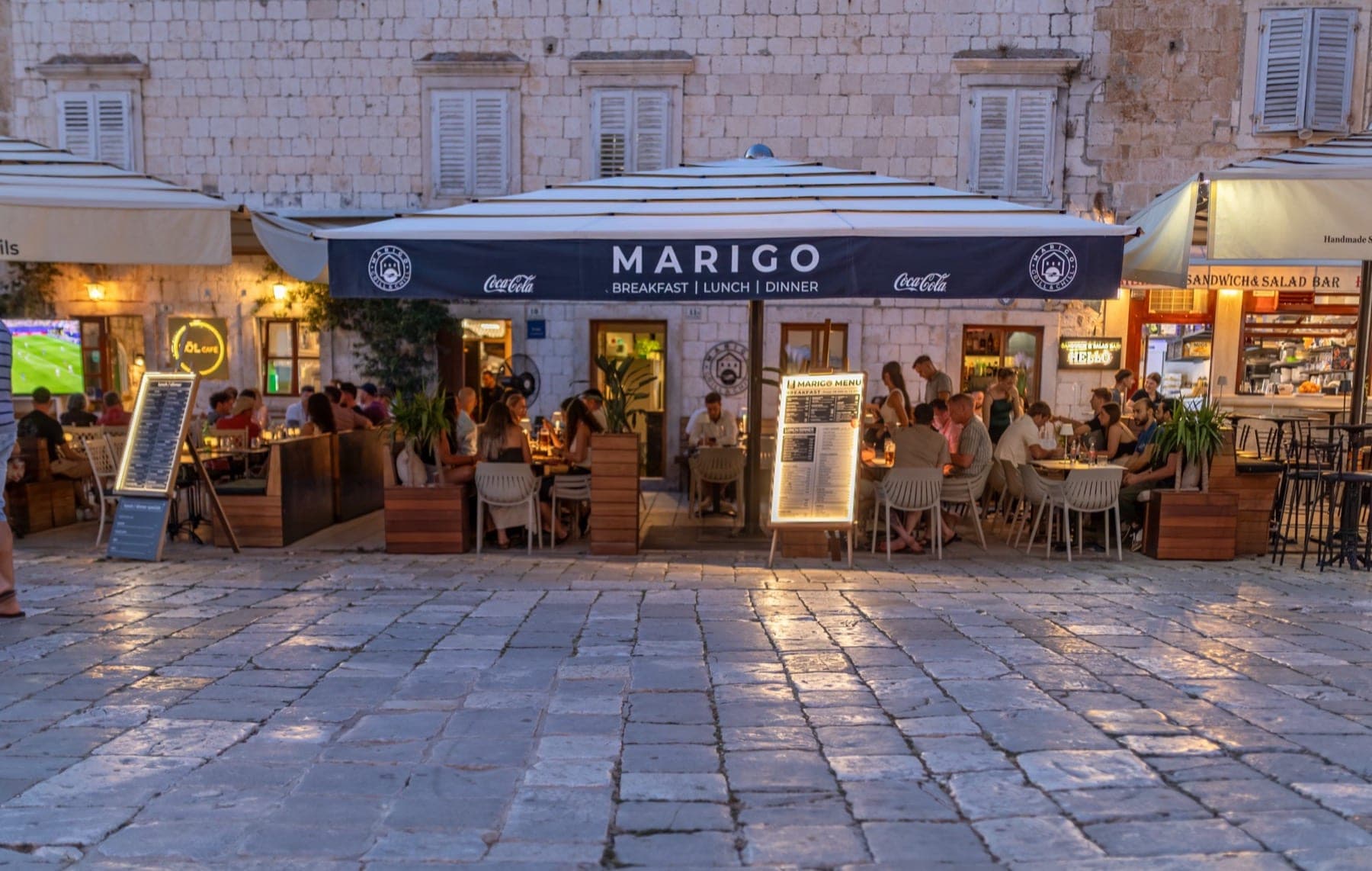 Marigo Grill & Chill - seafront restaurant on the Hvar Riva
